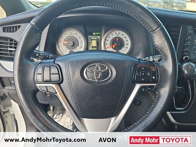2020 Toyota Sienna SE 7 Passenger