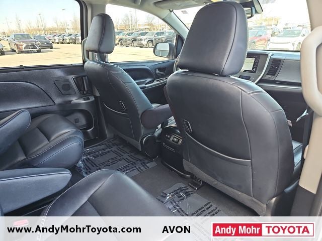 2020 Toyota Sienna SE 7 Passenger