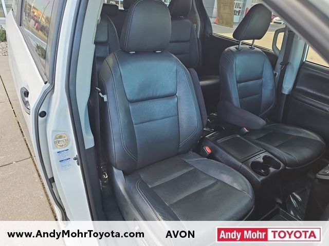 2020 Toyota Sienna SE 7 Passenger