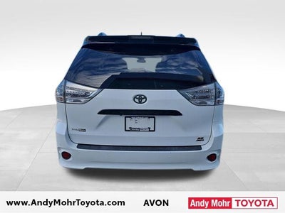 2020 Toyota Sienna SE 7 Passenger