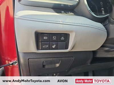 2023 Toyota Highlander Hybrid Platinum