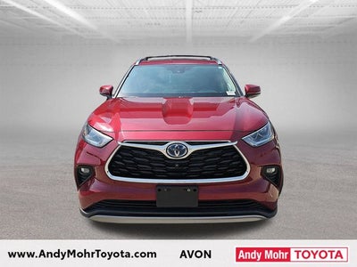 2023 Toyota Highlander Hybrid Platinum