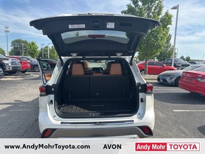 2021 Toyota Highlander Platinum