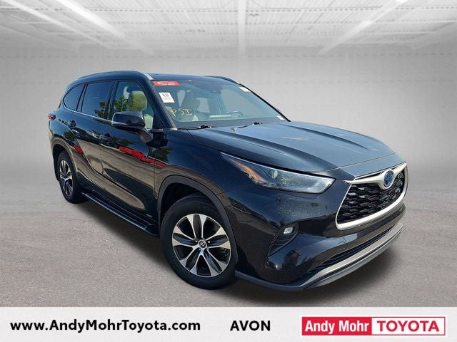 2022 Toyota Highlander Hybrid XLE