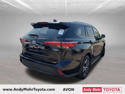 2022 Toyota Highlander Hybrid XLE