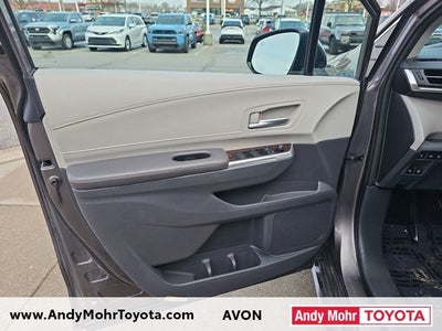 2022 Toyota Sienna XLE 7 Passenger