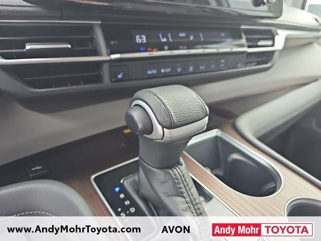 2022 Toyota Sienna XLE 7 Passenger