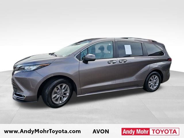 2022 Toyota Sienna XLE 7 Passenger