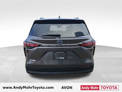 2022 Toyota Sienna XLE 7 Passenger