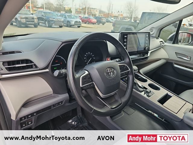 2022 Toyota Sienna XLE 7 Passenger