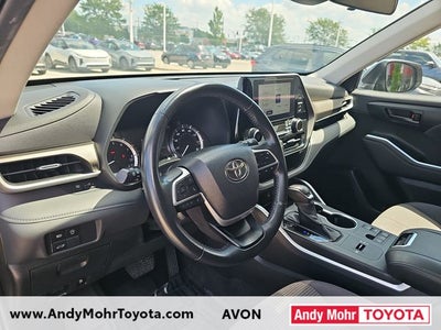 2023 Toyota Highlander LE
