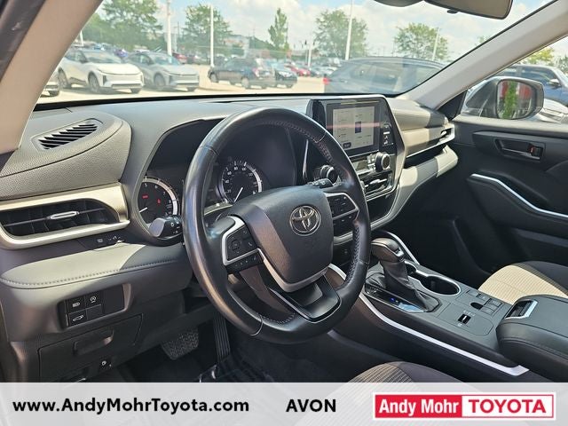 2023 Toyota Highlander LE