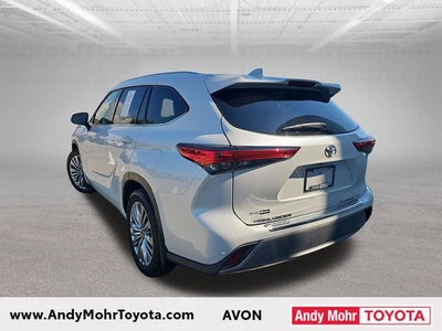 2023 Toyota Highlander Platinum