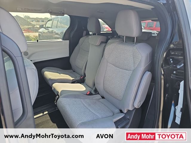 2025 Toyota Sienna LE 8 Passenger