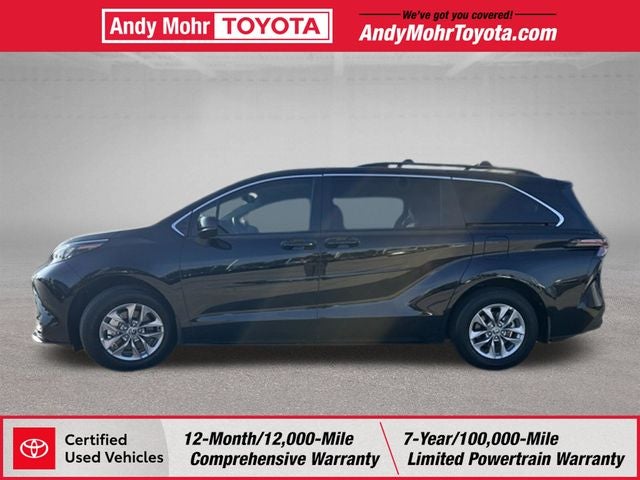 2026 Toyota Sienna LE 8 Passenger