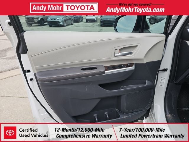 2023 Toyota Sienna XLE 8 Passenger