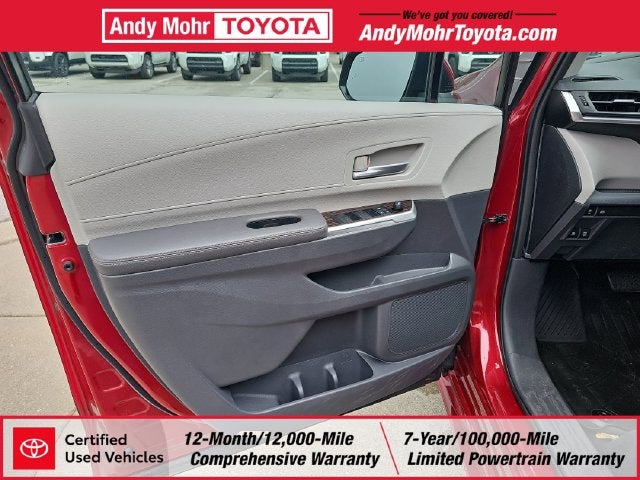 2022 Toyota Sienna XLE 7 Passenger