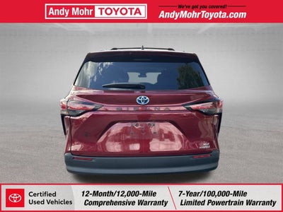 2022 Toyota Sienna XLE 7 Passenger