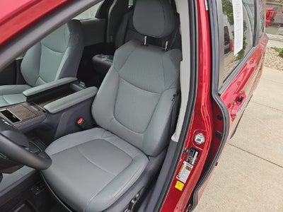2022 Toyota Sienna XLE 7 Passenger