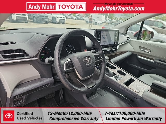 2022 Toyota Sienna XLE 7 Passenger