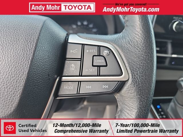 2023 Toyota Sienna XLE 8 Passenger