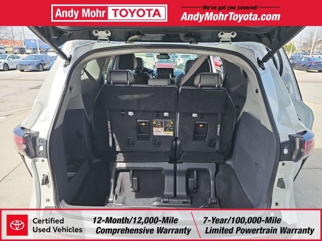 2023 Toyota Sienna XLE 8 Passenger