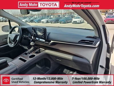 2023 Toyota Sienna XLE 8 Passenger