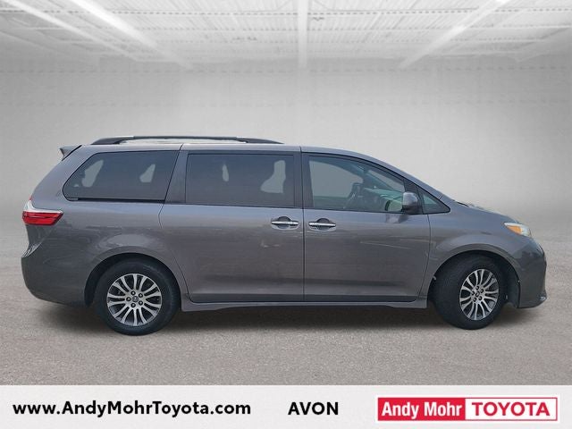 2019 Toyota Sienna XLE 8 Passenger