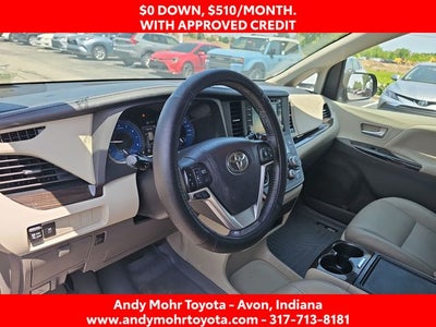 2018 Toyota Sienna XLE 8 Passenger