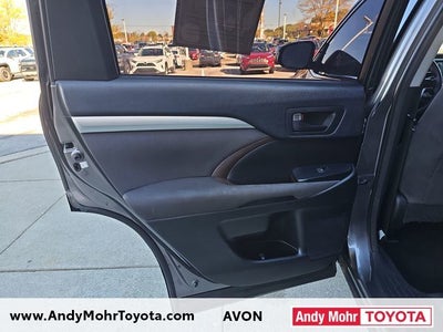 2014 Toyota Highlander LE