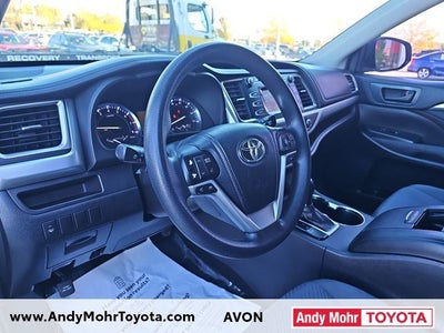 2014 Toyota Highlander LE