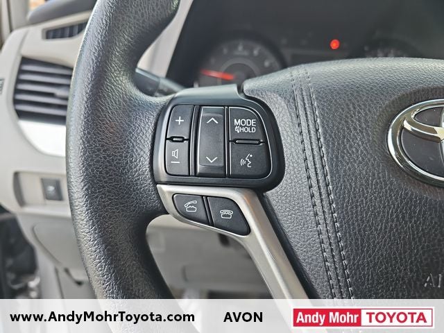 2017 Toyota Sienna L 7 Passenger