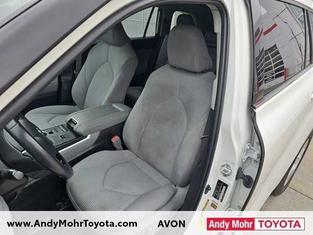 2021 Toyota Highlander LE