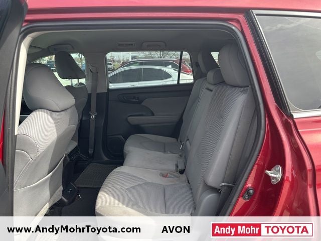 2021 Toyota Highlander LE