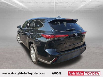 2022 Toyota Highlander LE