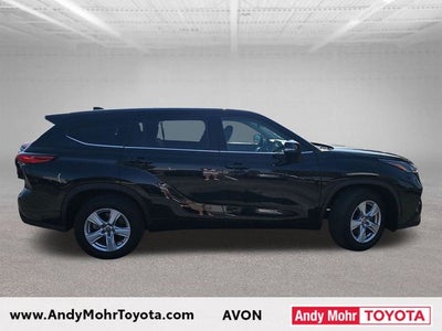 2022 Toyota Highlander LE