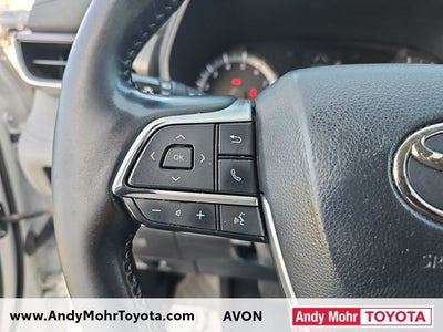 2022 Toyota Highlander LE