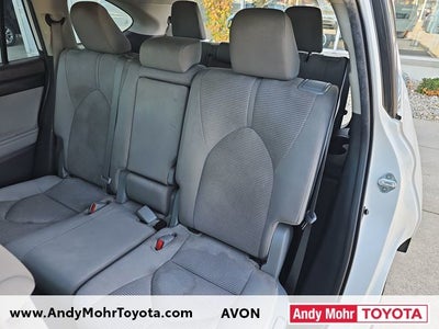 2022 Toyota Highlander LE