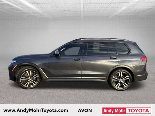 2021 BMW X7 M50i