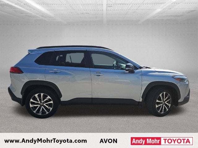 2025 Toyota Corolla Cross XLE
