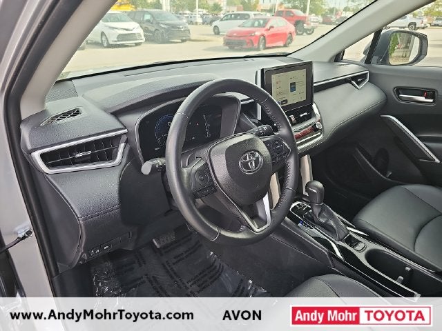 2025 Toyota Corolla Cross XLE