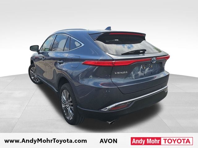 2022 Toyota Venza XLE