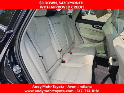 2022 Volvo XC60 B5 Momentum