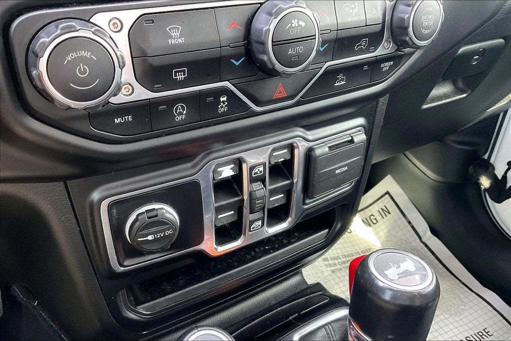 2022 Jeep Wrangler Unlimited Sahara Altitude