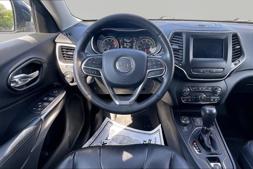 2021 Jeep Cherokee Latitude Lux