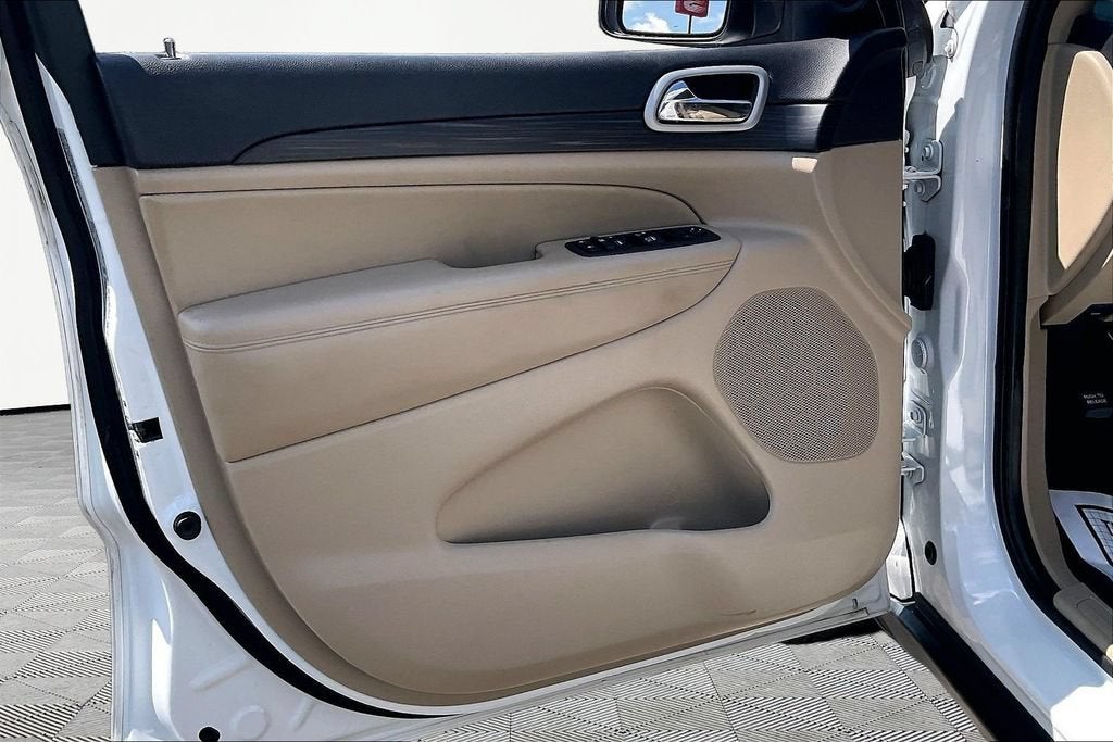 2022 Jeep Grand Cherokee WK Laredo E