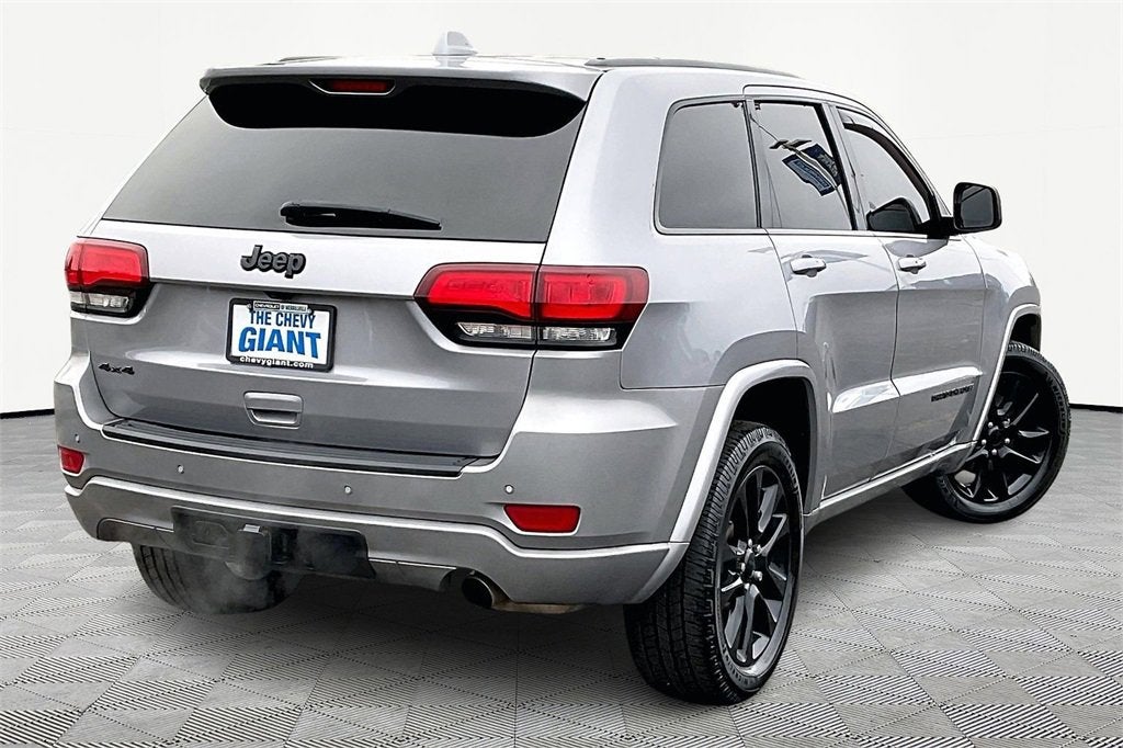 2021 Jeep Grand Cherokee Laredo X