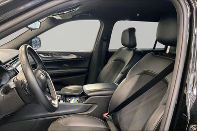 2022 Jeep Grand Cherokee L Altitude