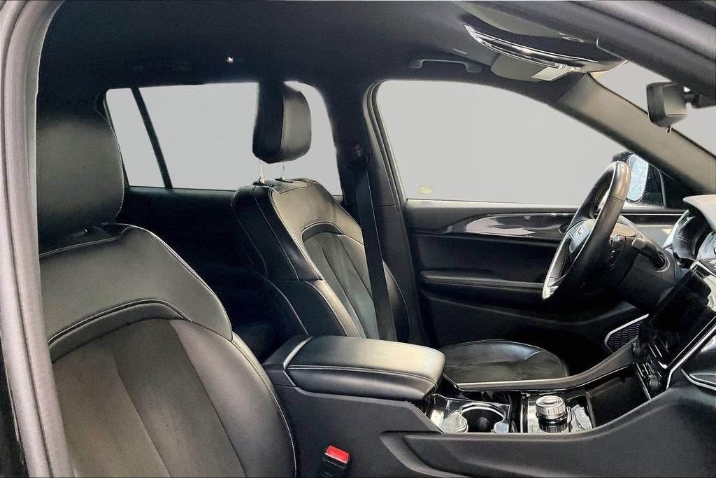 2022 Jeep Grand Cherokee L Altitude