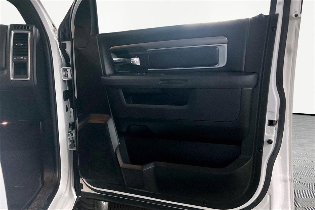 2021 RAM 1500 Classic SLT